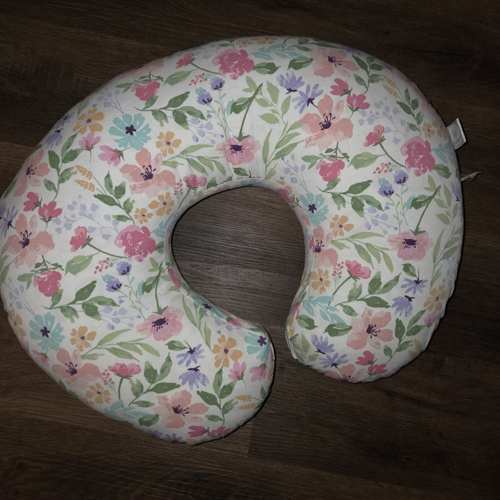 Floral Patterned Nursing Boppy